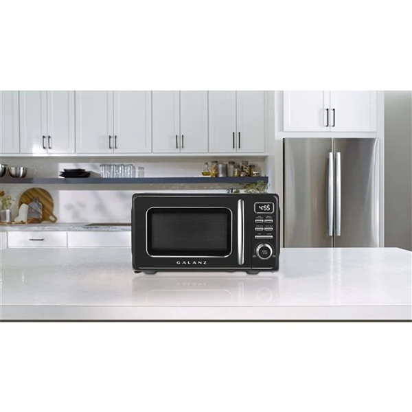 Four à Micro-ondes De Comptoir Rétro De 0,7 Pi³ 700 Watts Par Galanz, Noir 7 Four à Micro-ondes De Comptoir Rétro De 0,7 Pi³ 700 Watts Par Galanz, Noir – Image 5